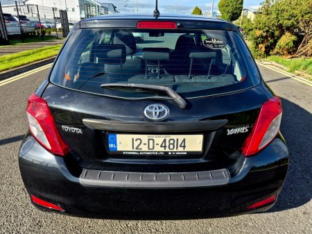 2012 Toyota Yaris - photo 4