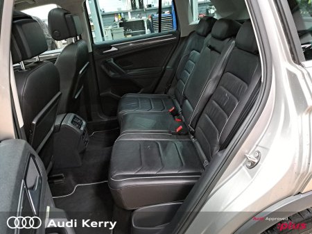 2020 Volkswagen Tiguan - photo 13