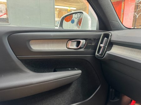 2022 Volvo XC40 - photo 14