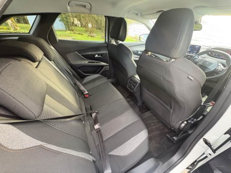 2021 Peugeot 3008 - photo 6