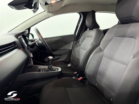 2022 Renault Clio - photo 9