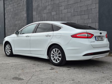2015 Ford Mondeo - photo 5