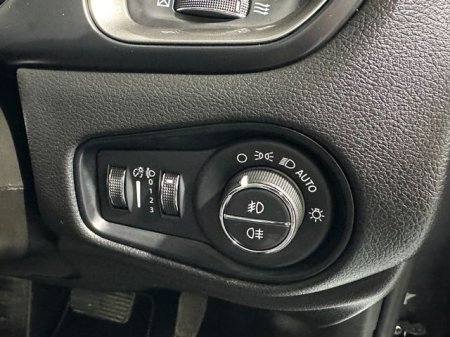 2024 Jeep Renegade - photo 21
