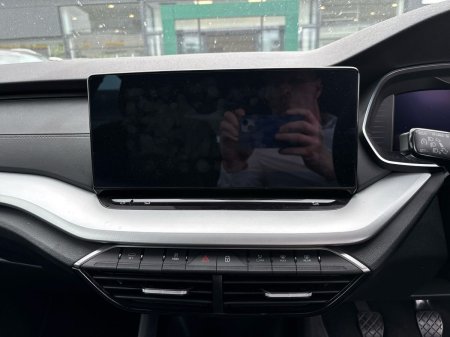 2025 Skoda Octavia - photo 8