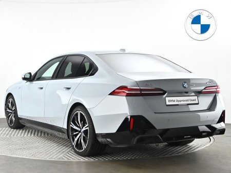 2024 BMW i5 - photo 2