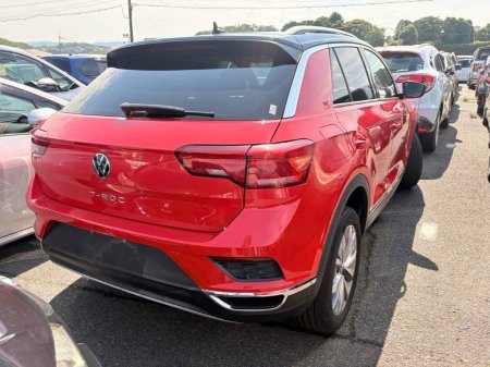 2021 Volkswagen T-Roc - photo 2