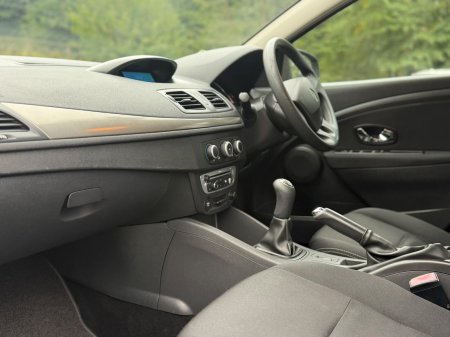 2013 Renault Fluence - photo 5