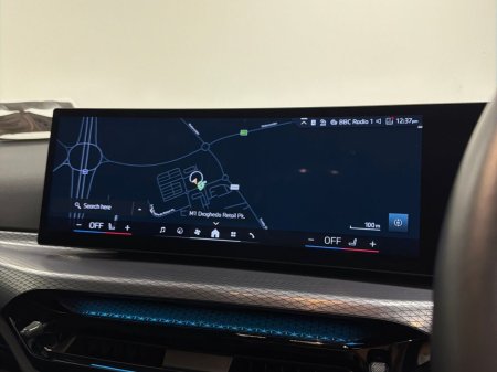 2025 BMW 3-Series - photo 18