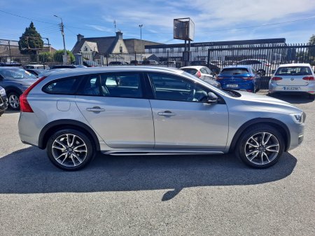 2015 Volvo V60 - photo 11