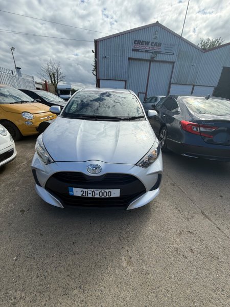 2021 Toyota Yaris - photo 9