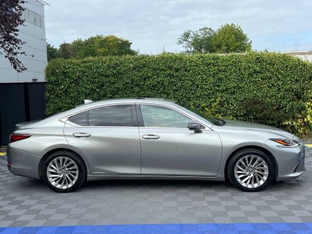 2021 Lexus ES - photo 3