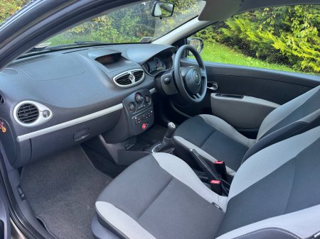 2012 Renault Clio - photo 5