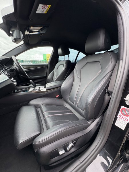 2017 BMW 5-Series - photo 11