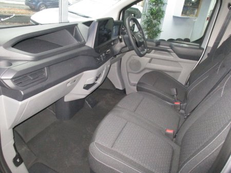 2026 Ford Transit Custom - photo 11