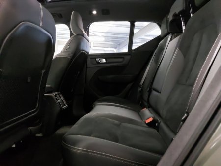 2022 Volvo XC40 - photo 6