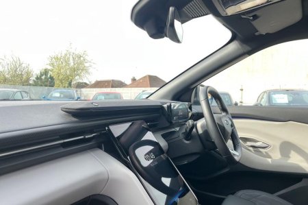 2025 Ford Capri - photo 18