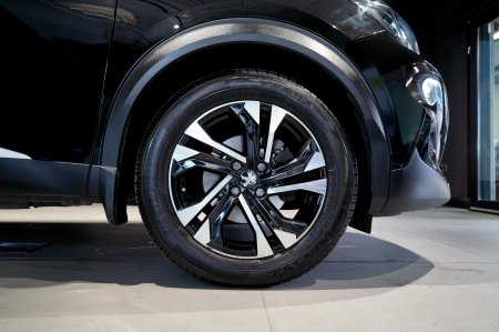 2021 Peugeot 2008 - photo 4