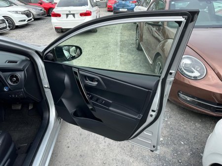 2016 Toyota Auris - photo 10