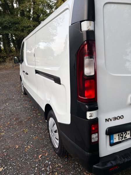 2019 Nissan NV300 - photo 12