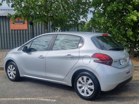 2018 Peugeot 208 - photo 14