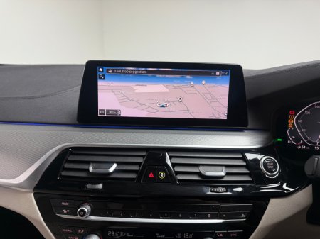 2019 BMW 5-Series - photo 18