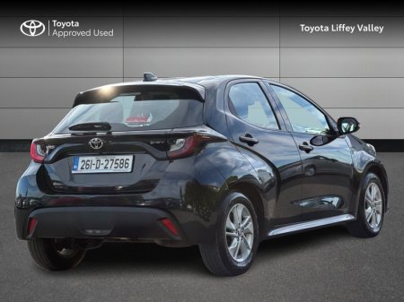 2026 Toyota Yaris - photo 2