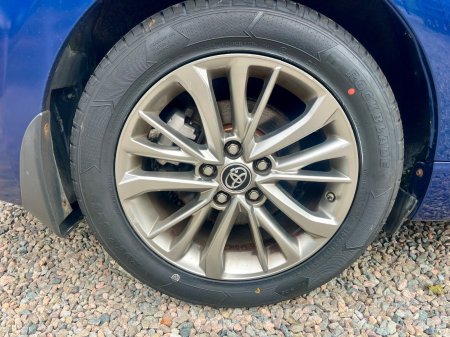 2016 Toyota Avensis - photo 7