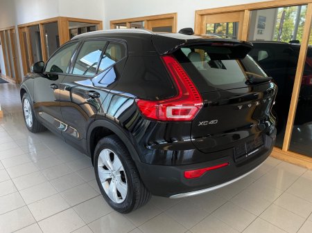 2020 Volvo XC40 - photo 4