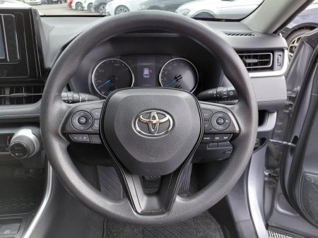 2020 Toyota RAV4 - photo 8