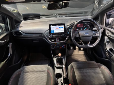 2019 Ford Fiesta - photo 16