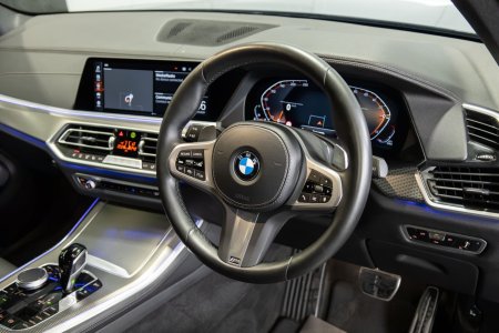 2023 BMW X5 - photo 9