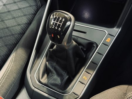 2022 Volkswagen Taigo - photo 16