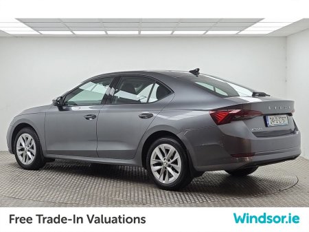 2024 Skoda Octavia - photo 2