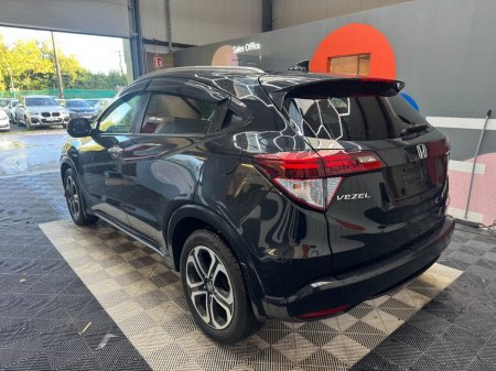 2017 Honda Vezel - photo 5