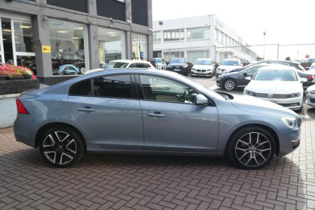 2017 Volvo S60 - photo 3