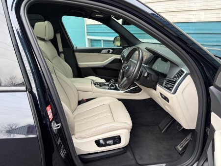 2021 BMW X5 - photo 14