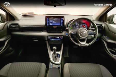 2023 Toyota Yaris - photo 6
