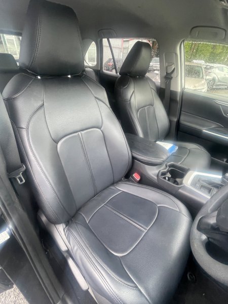 2019 Toyota RAV4 - photo 12