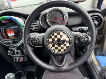 2020 Mini Cooper - photo 16
