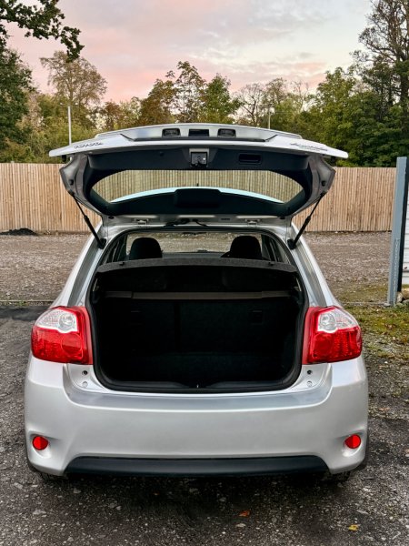 2012 Toyota Auris - photo 26