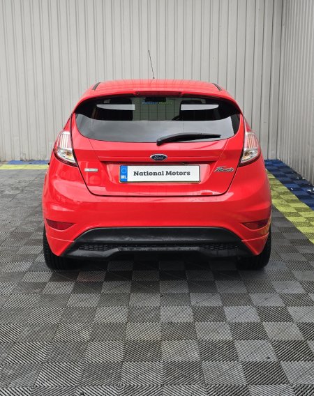 2017 Ford Fiesta - photo 4