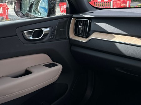 2026 Volvo XC60 - photo 16