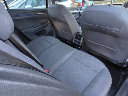 2022 Volkswagen Golf - photo 22
