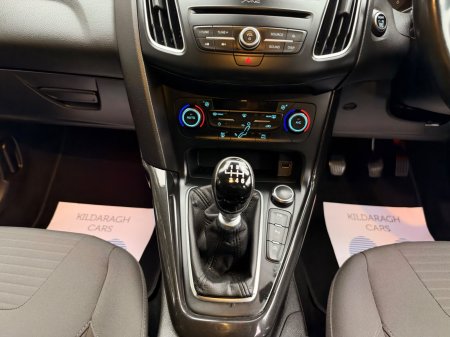 2016 Ford Focus - photo 11