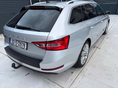 2021 Skoda Superb - photo 9