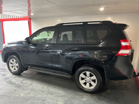 2015 Toyota Land Cruiser - photo 3