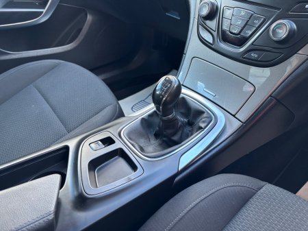 2015 Opel Insignia - photo 17