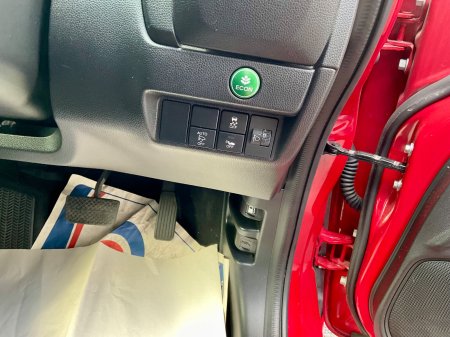 2016 Honda Fit - photo 9