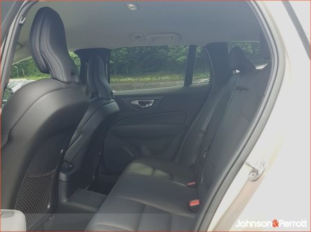 2023 Volvo V60 - photo 8