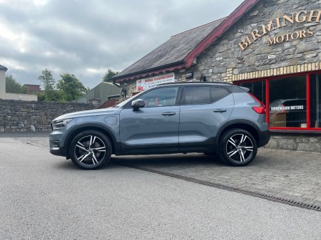 2021 Volvo XC40 - photo 2